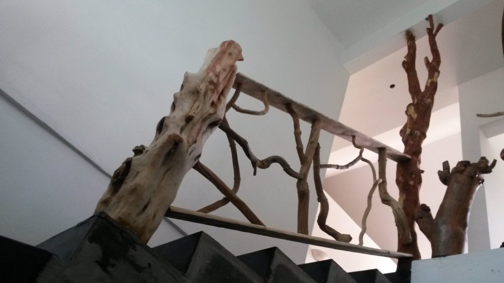 escalier en bois sculpté